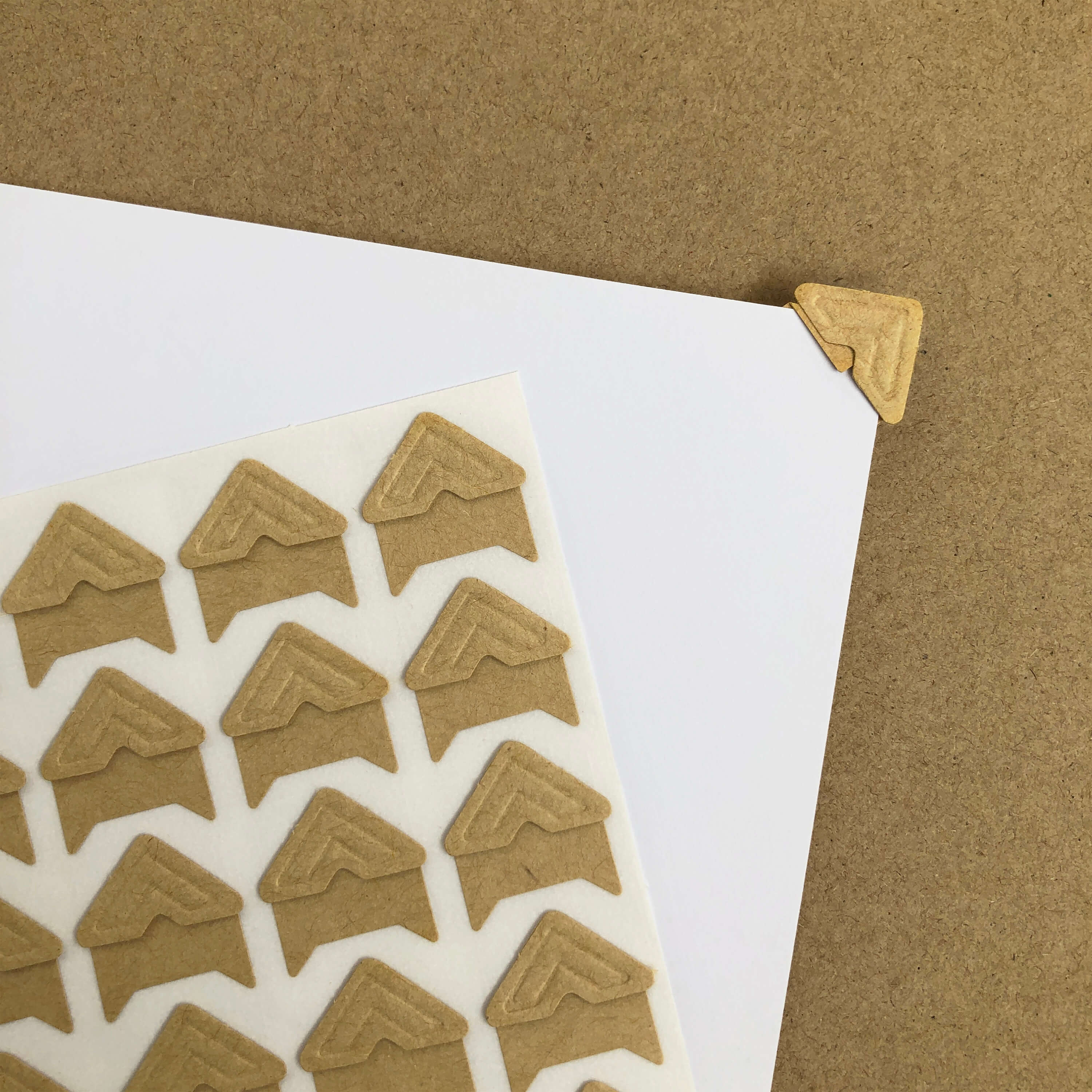 Fotohoeken, transparant, zelfklevend, fotohoeken, 2040 stuks, fotoalbums, plakboek, doe-het-zelf handwerk, fotoranden, (transparant Fotohoeken, transparant, zelfklevend, fotohoeken, 2040 stuks, fotoalbums, plakboek, doe-het-zelf handwerk, fotoranden, (transparant